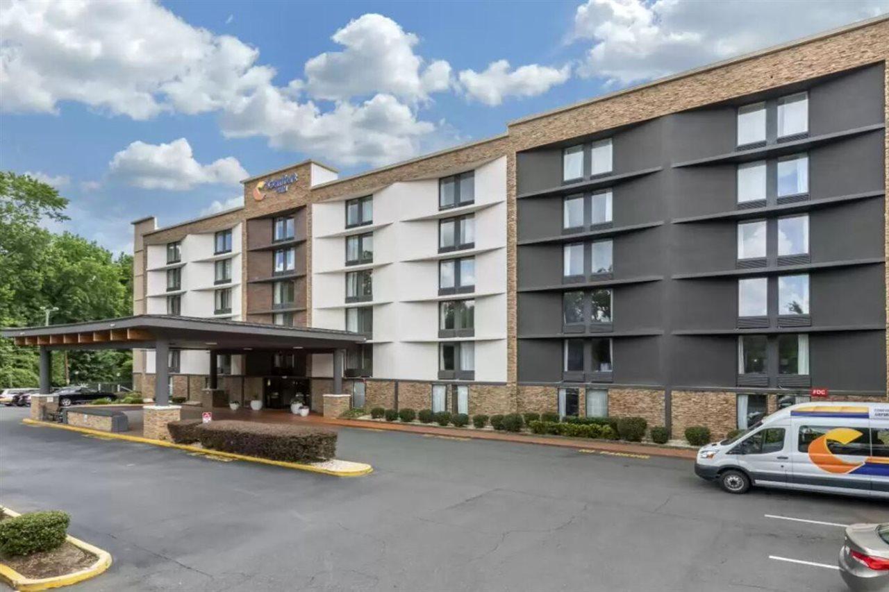 Comfort Inn Charlotte Airport Uptown Bagian luar foto